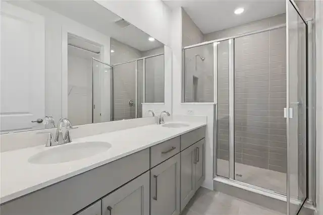 Listing Photo 15