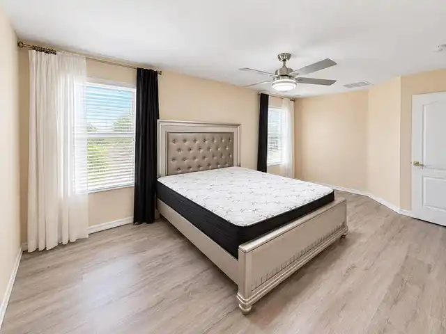 Listing Photo 13