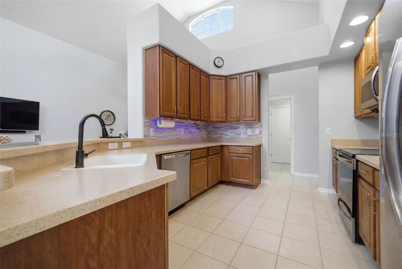 Listing Photo 17