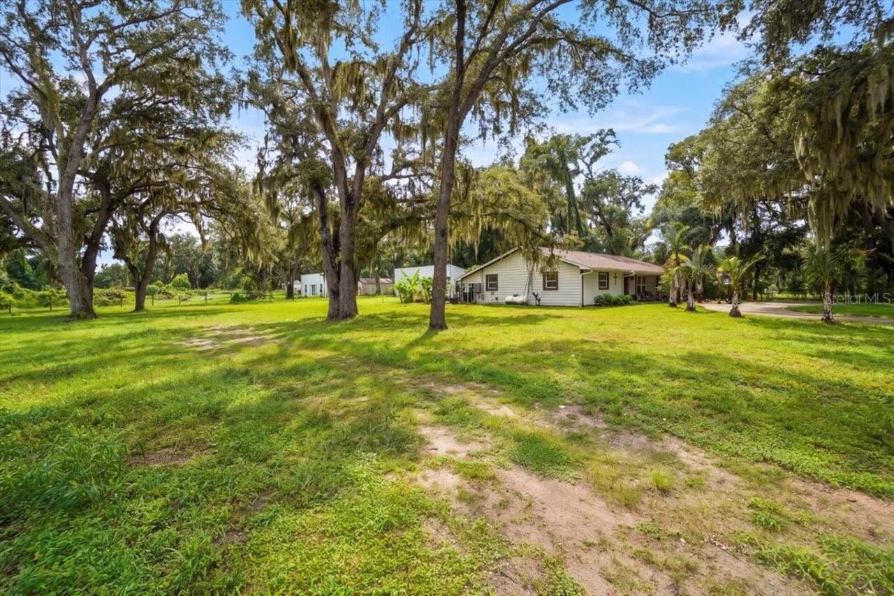 Listing Photo 7