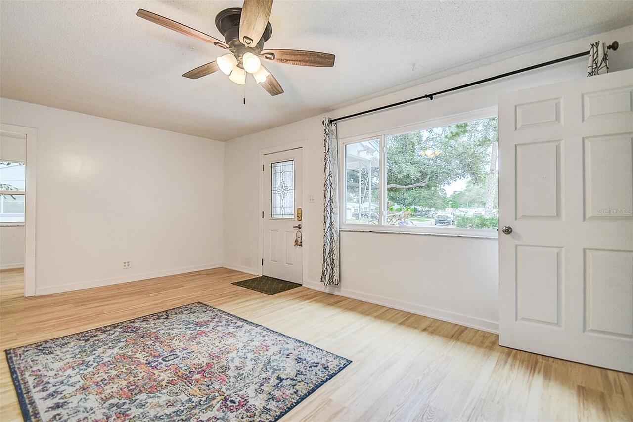 Listing Photo 7