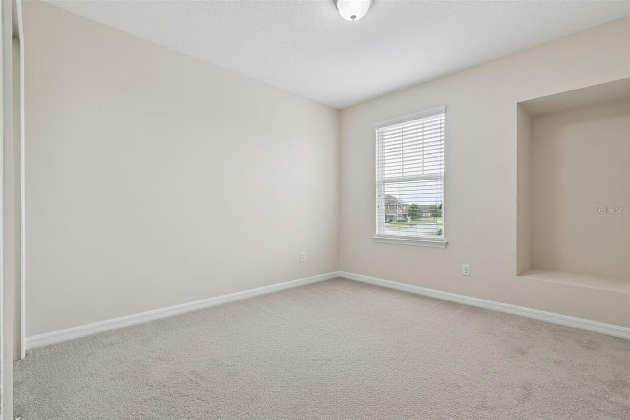 Listing Photo 14