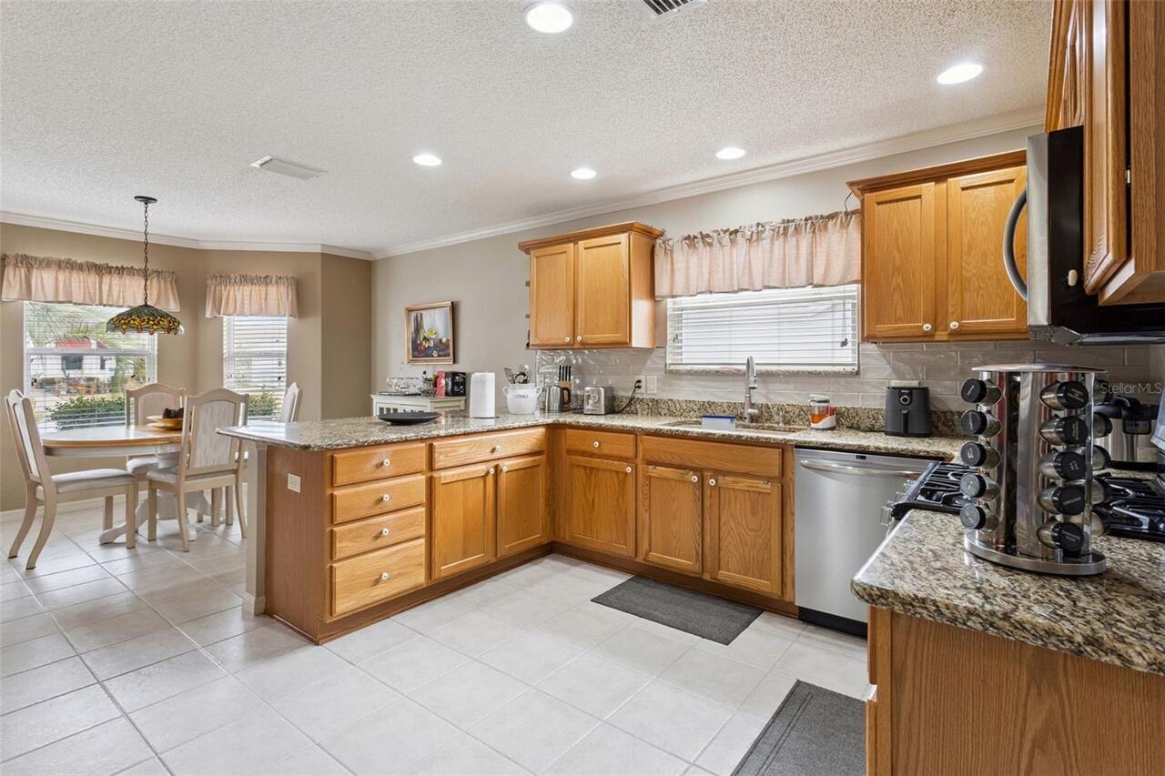 Listing Photo 15
