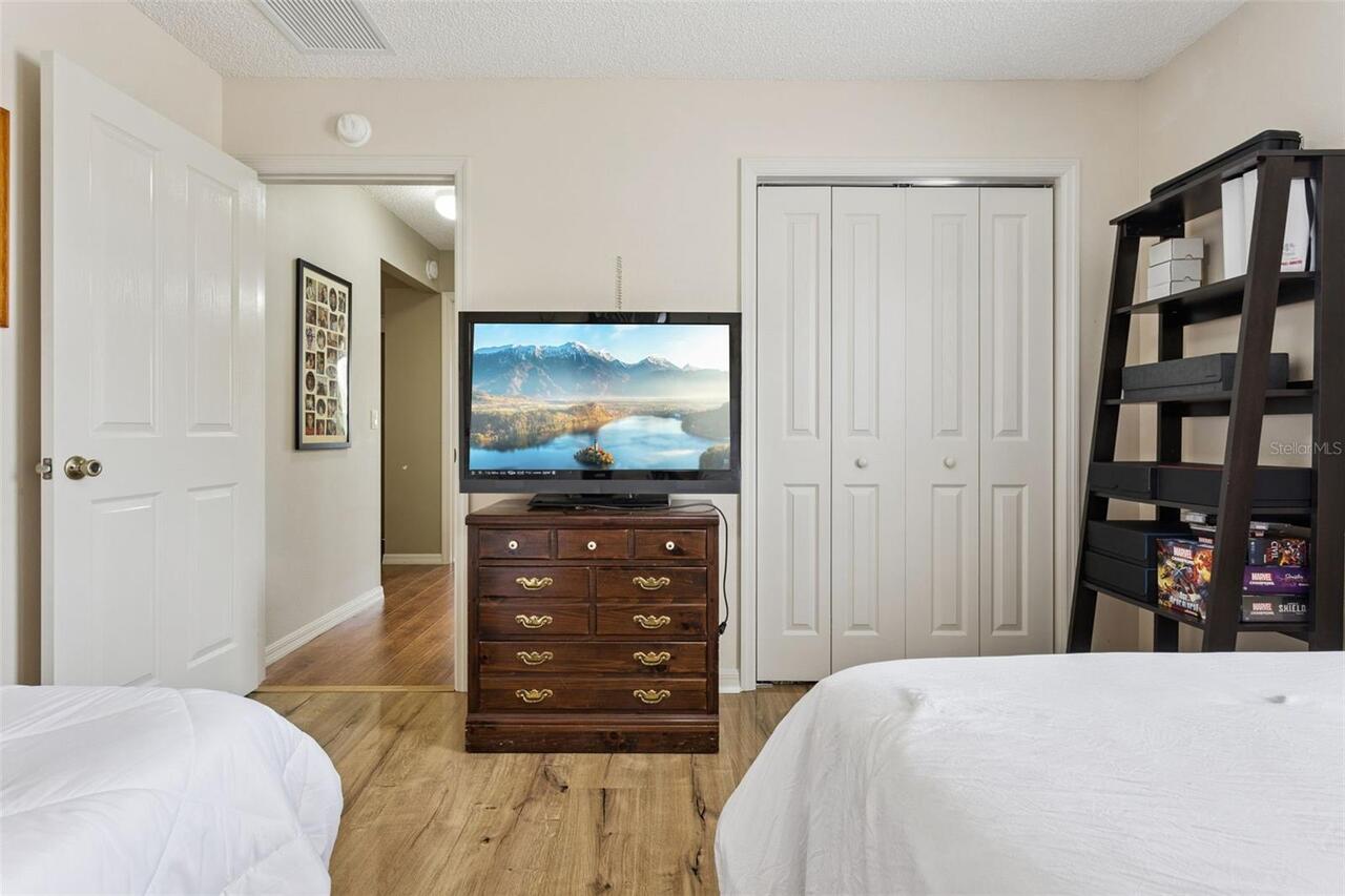 Listing Photo 25