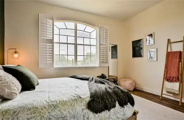 Listing Photo 13