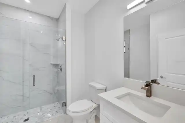 Listing Photo 15