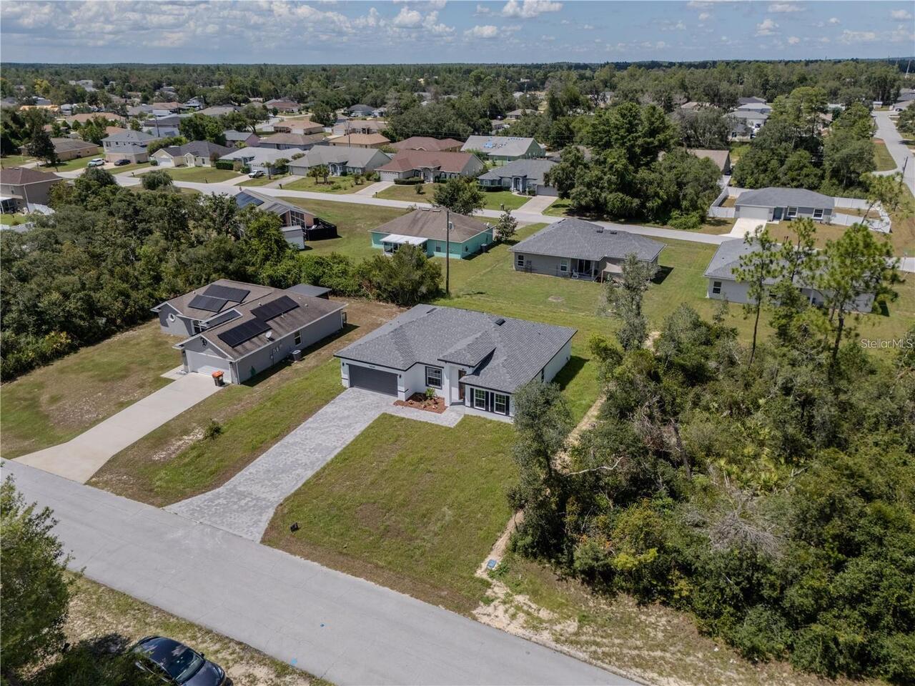 Listing Photo 11