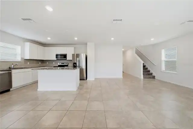 Listing Photo 14