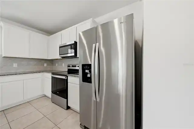Listing Photo 17