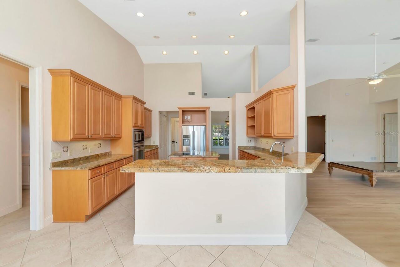 Listing Photo 10