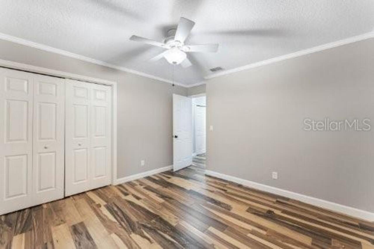 Listing Photo 23