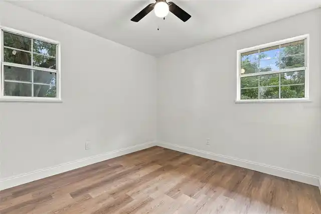 Listing Photo 29