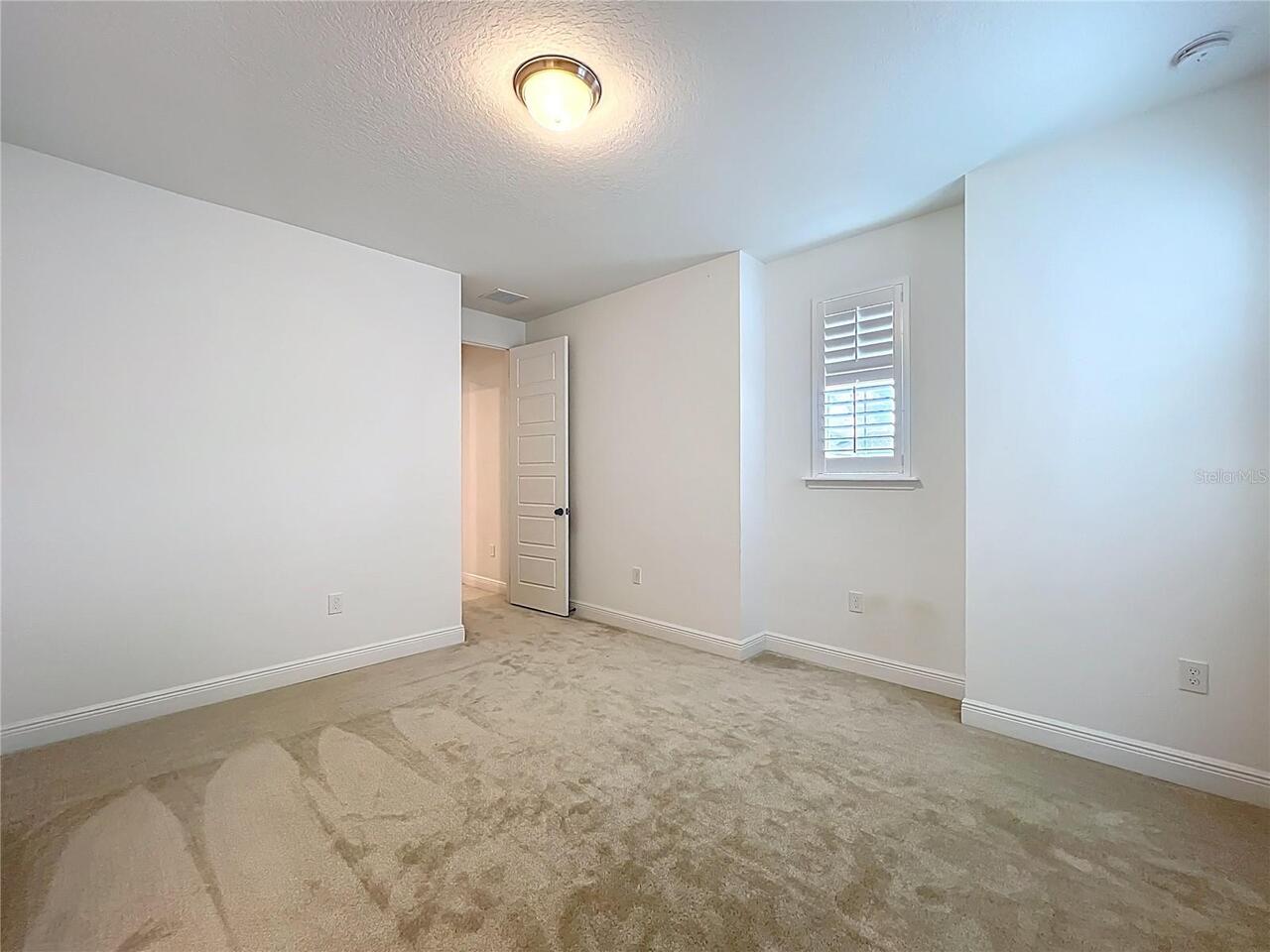 Listing Photo 37