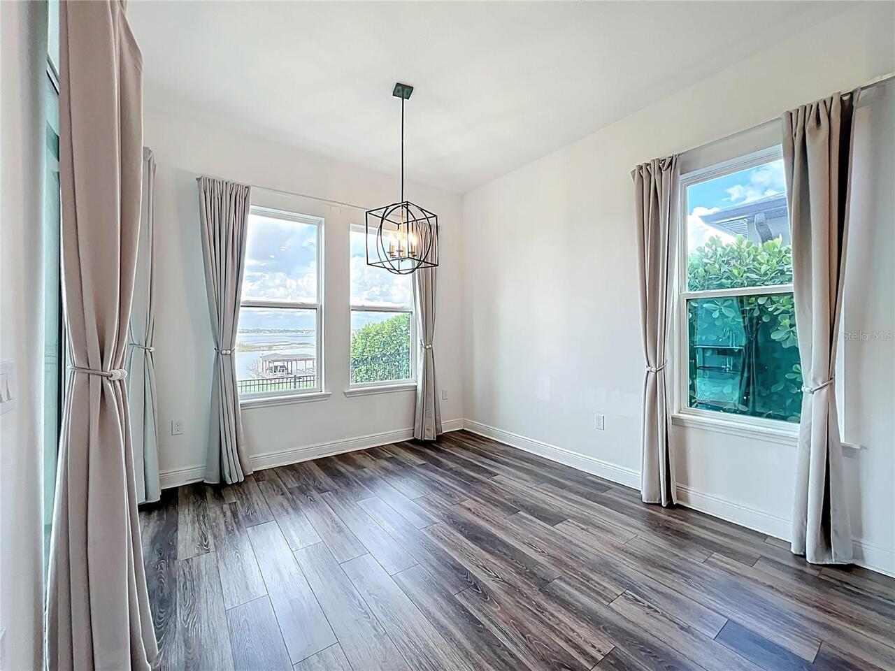 Listing Photo 77