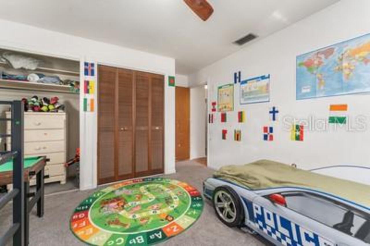 Listing Photo 15