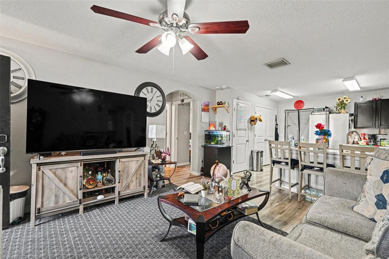 Listing Photo 7