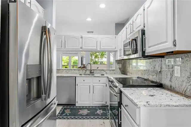 Listing Photo 19