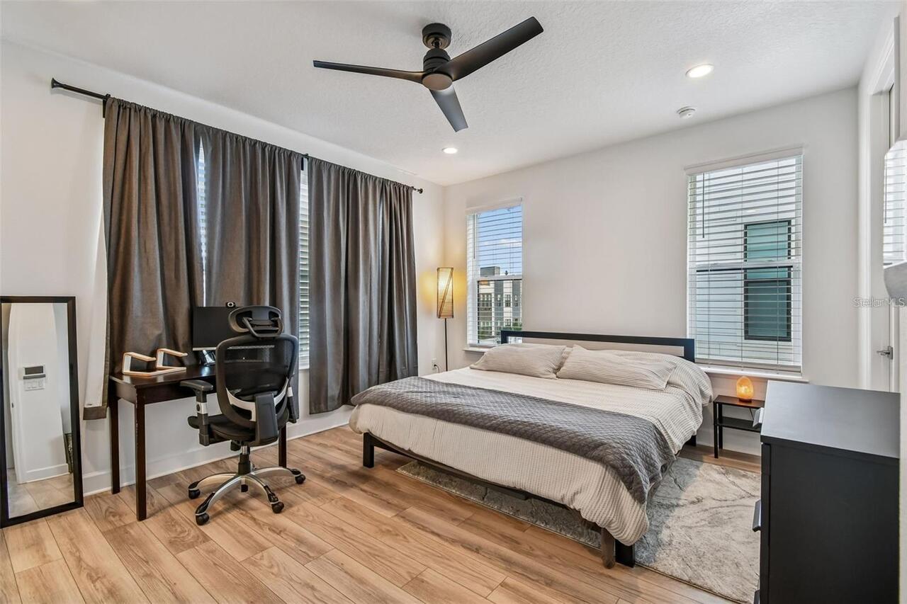 Listing Photo 19