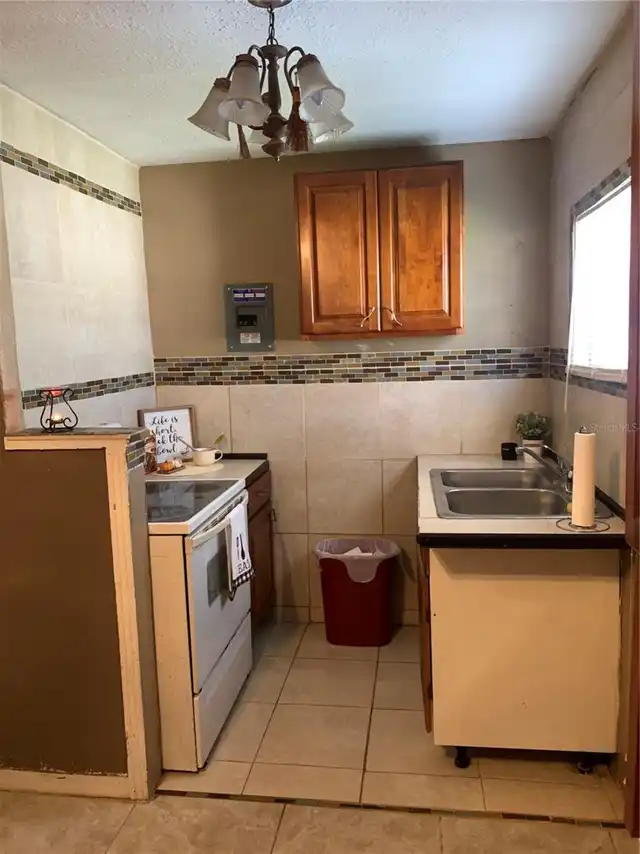 Listing Photo 16