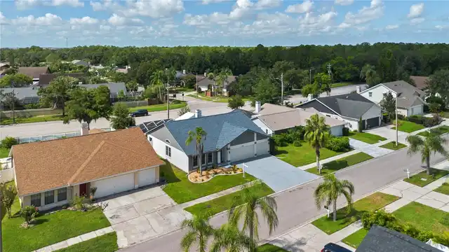 Listing Photo 7