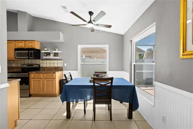 Listing Photo 16