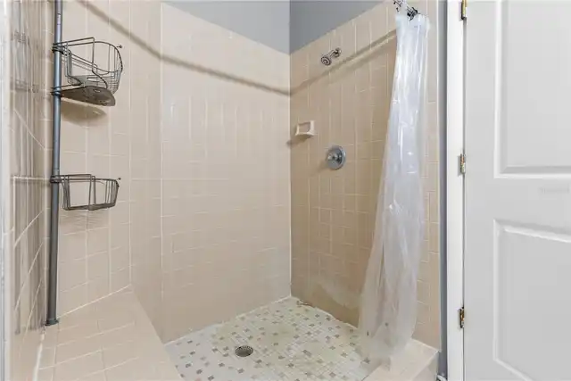 Listing Photo 20