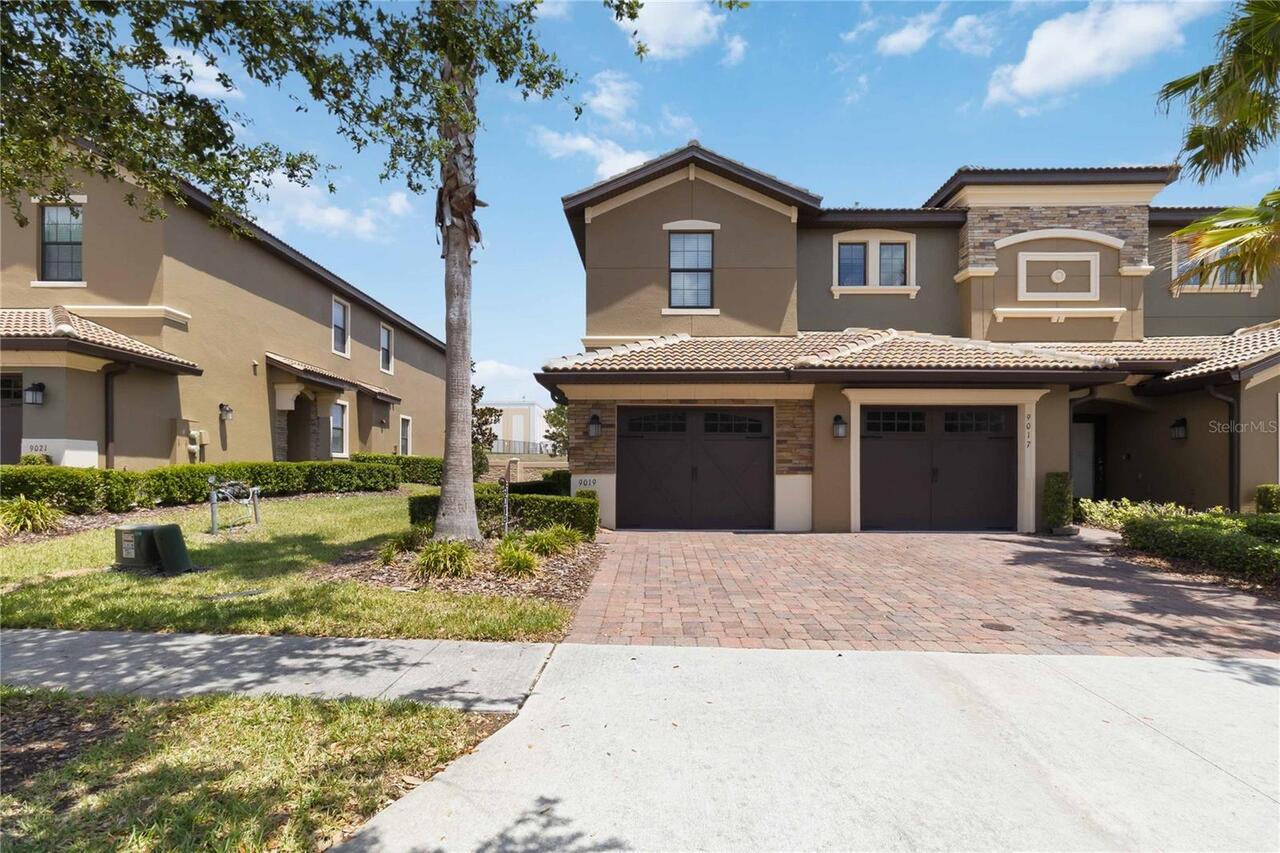 Davenport Real Estate