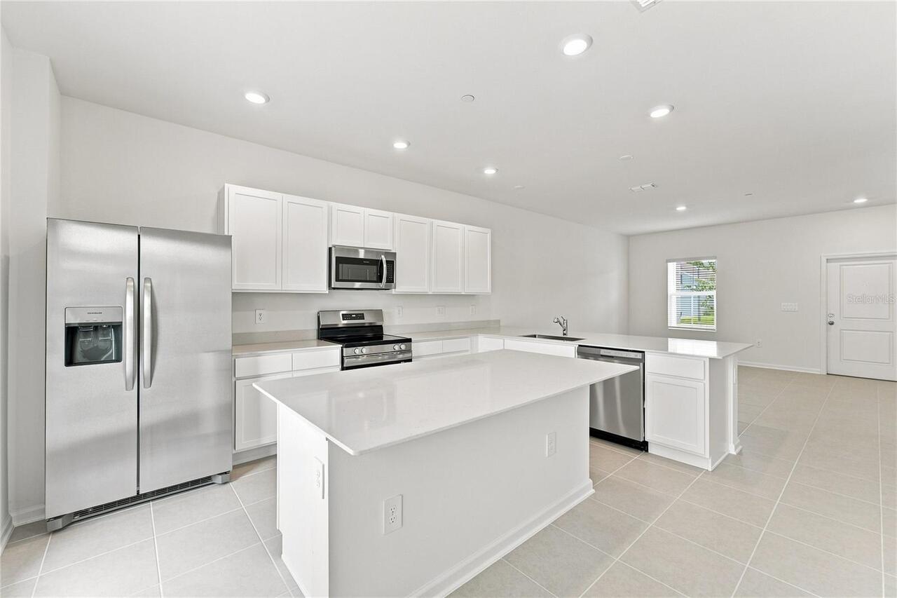 Listing Photo 16