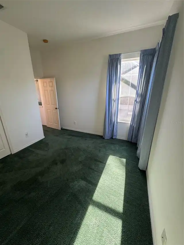 Listing Photo 14