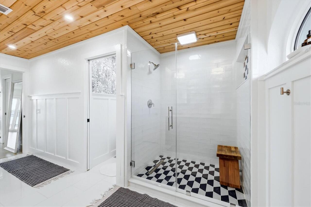 Listing Photo 37