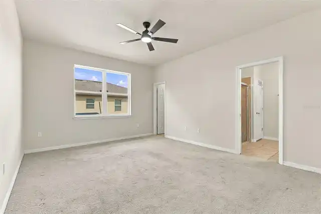 Listing Photo 14