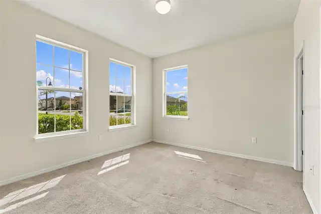 Listing Photo 23
