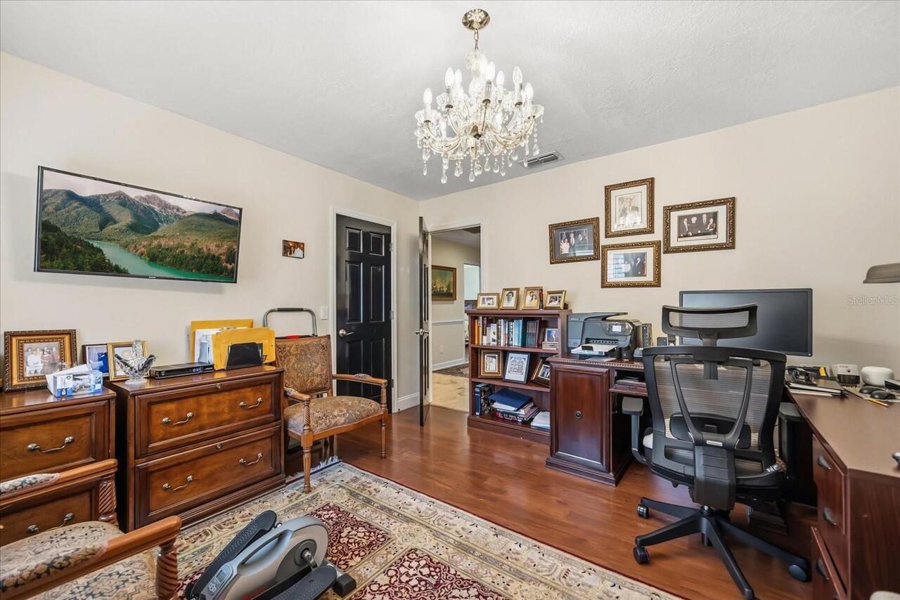 Listing Photo 23
