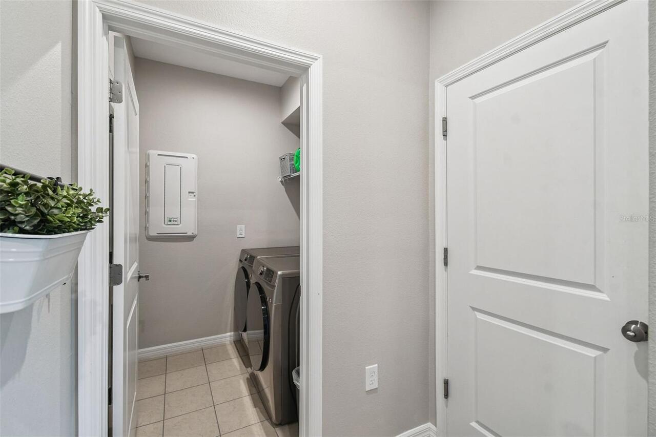 Listing Photo 12