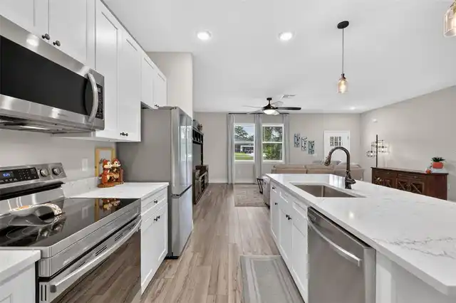 Listing Photo 18