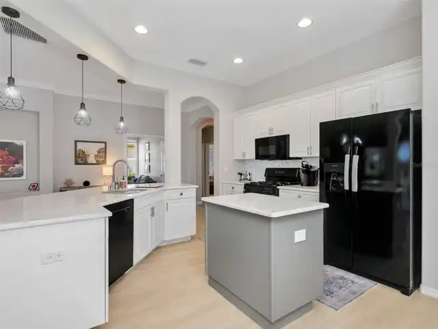 Listing Photo 13
