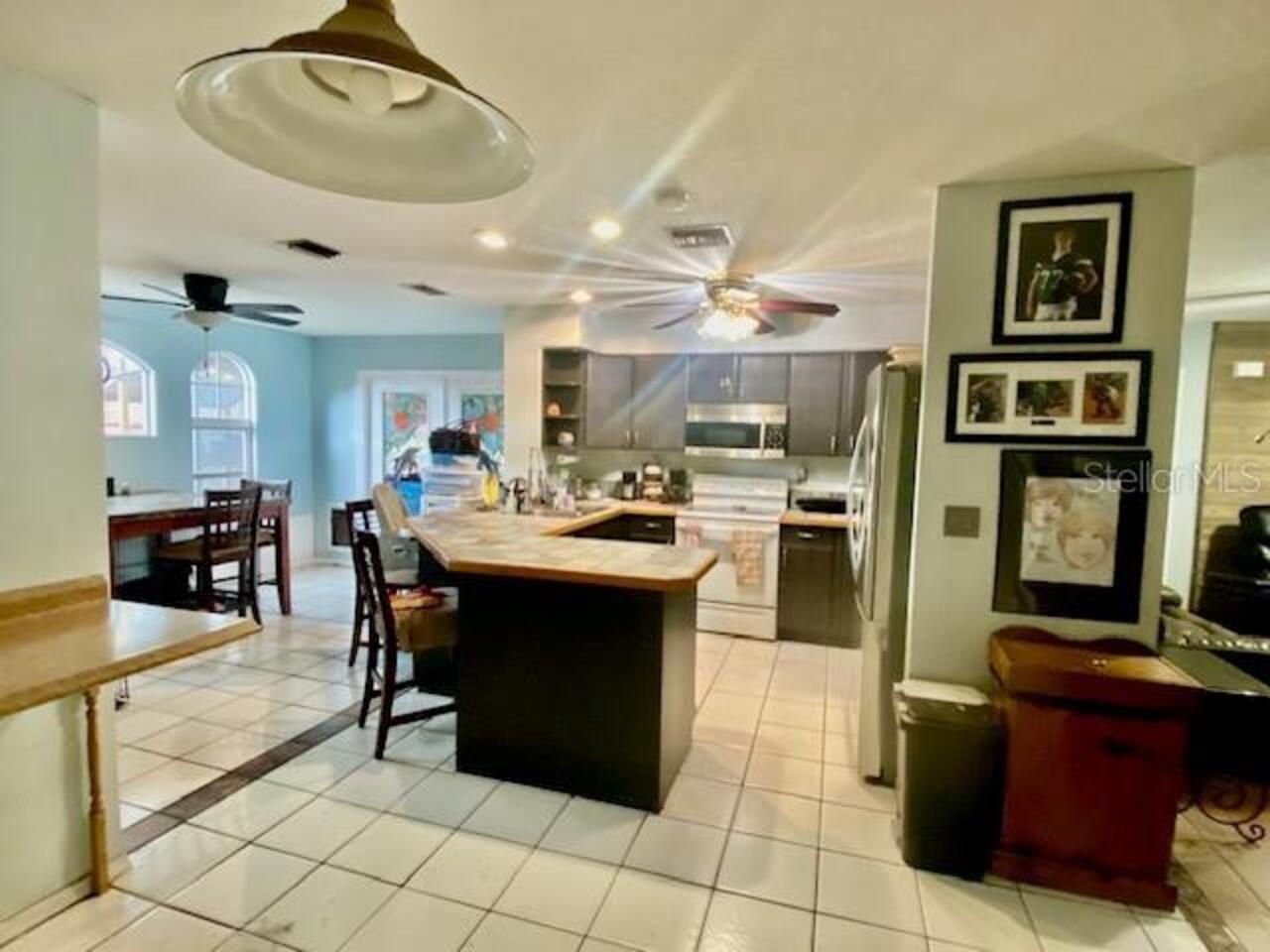 Listing Photo 10