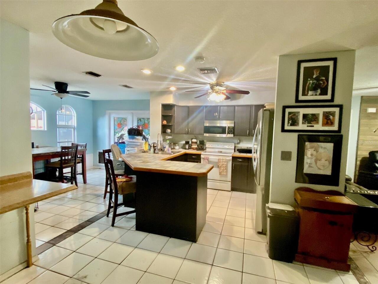 Listing Photo 17