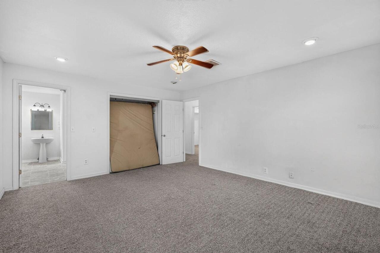 Listing Photo 38