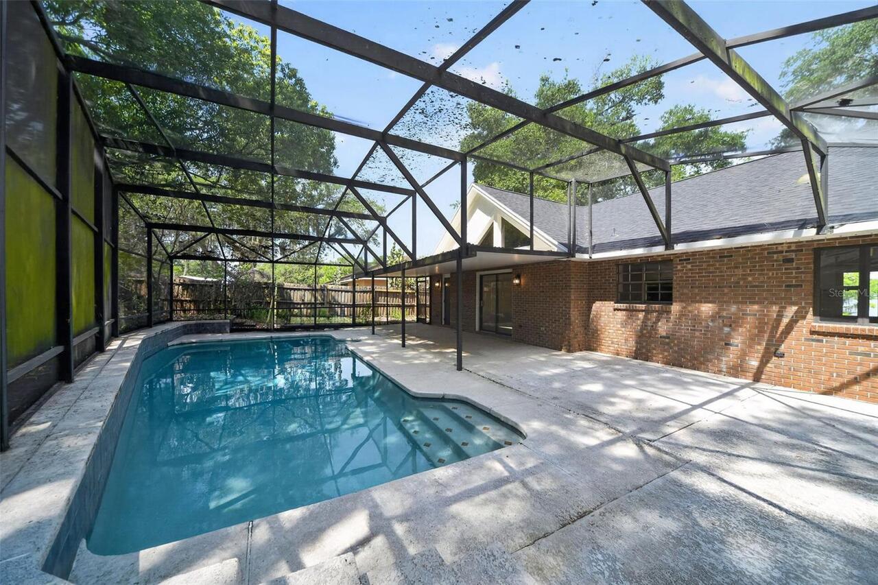 Listing Photo 14