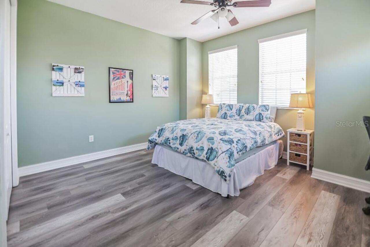 Listing Photo 19