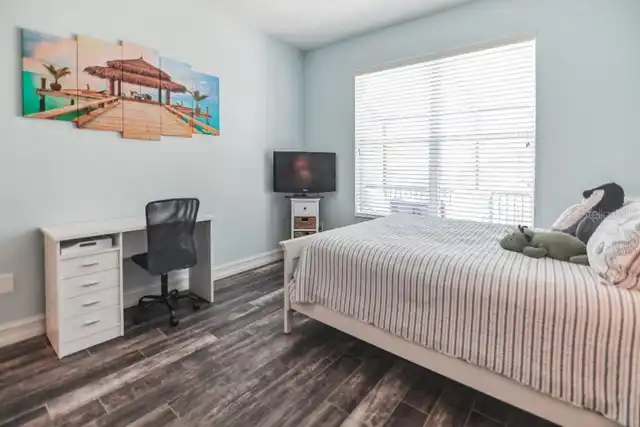 Listing Photo 24
