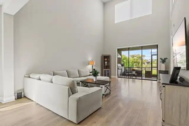Listing Photo 17