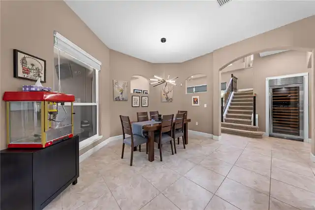 Listing Photo 16