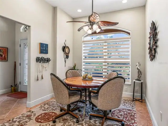 Listing Photo 23