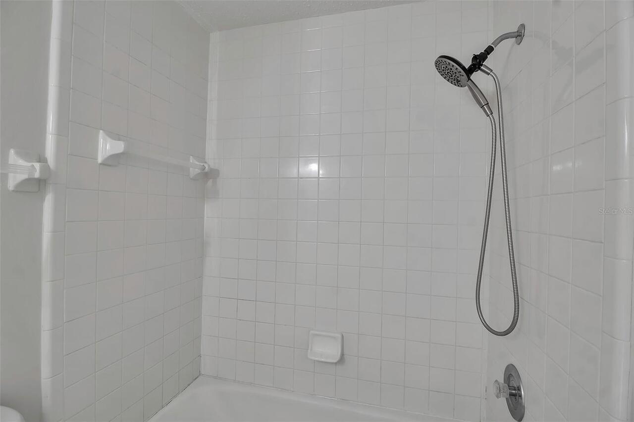 Listing Photo 24