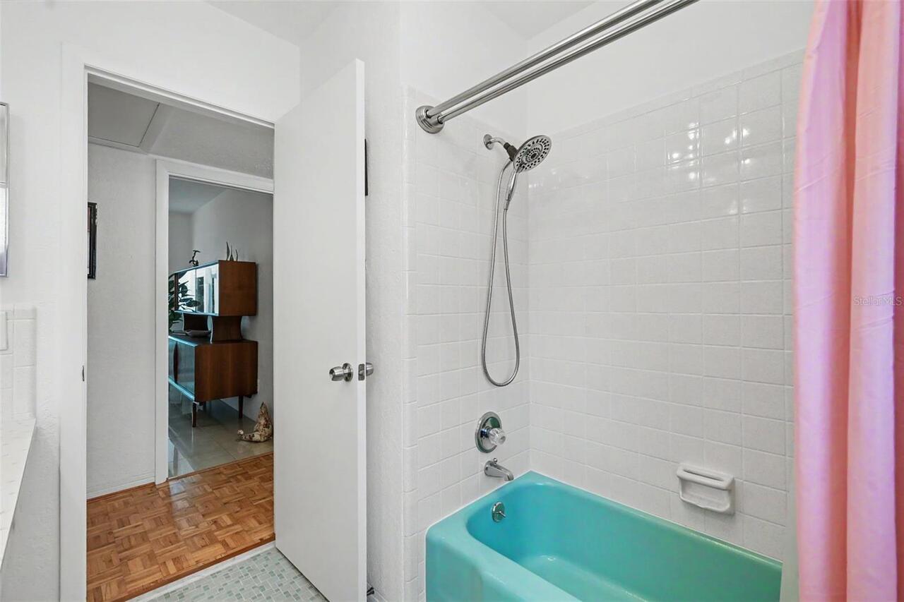 Listing Photo 25