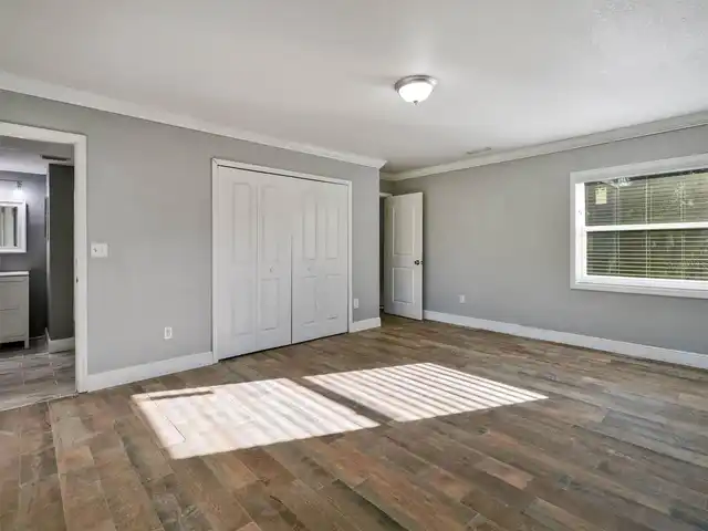 Listing Photo 20