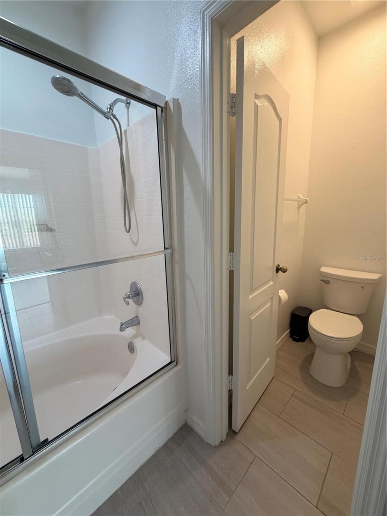 Listing Photo 9