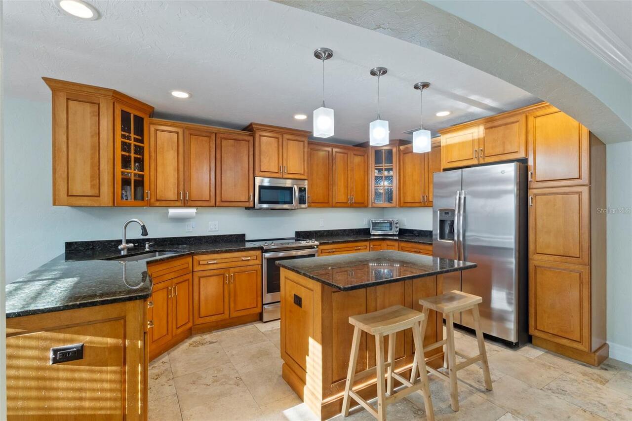Listing Photo 17